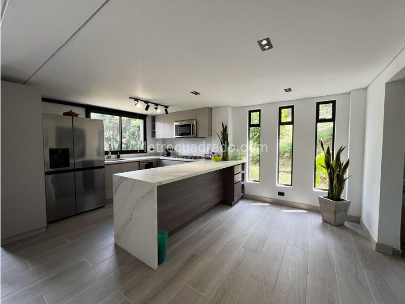 Casa en Arriendo, San Antonia De Pereira, Rionegro - 2