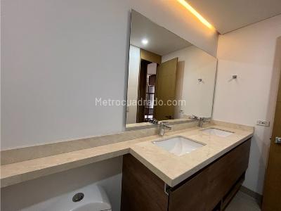 Apartamento de 1 alcoba en venta en Llanogrande, Rionegro, 70 m² · foto 9 de 20