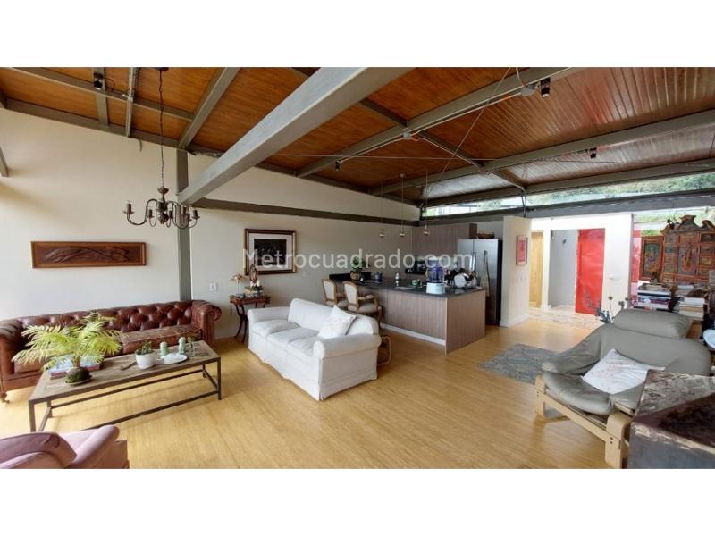 2BR House in Sajonia (8000 m²)