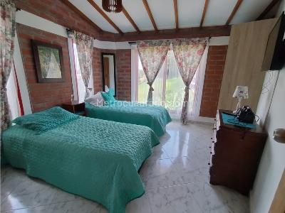 Casa de 4 alcobas en arriendo en Autopista Med Bog, Rionegro · foto 12 de 20