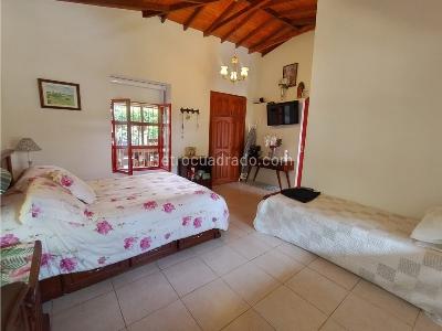 Casa de 4 alcobas en arriendo en Autopista Med Bog, Rionegro · foto 15 de 20