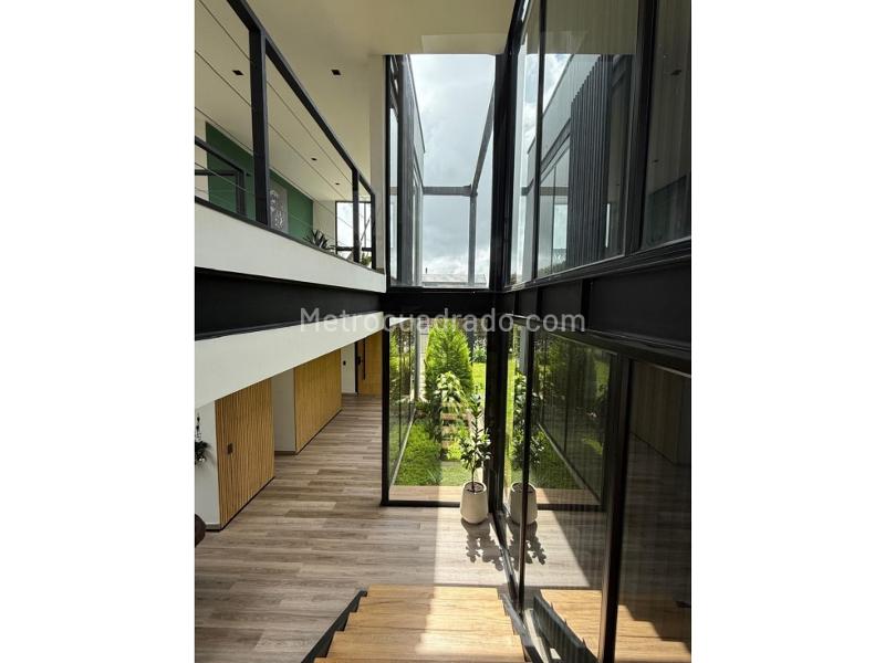 Casa amoblada de 3 alcobas en Alto de las Palmas - 4