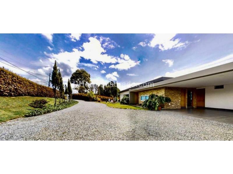 Casa de Lujo de 3 Alcobas en Alto de Las Palmas - 5