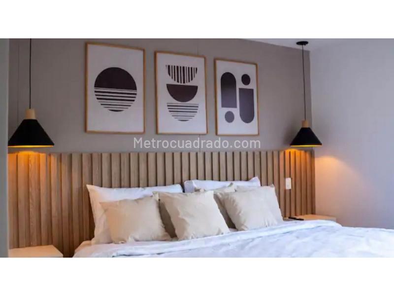 2BR Apartment in Las Palmas with 3 Full Baths, Garage, Pool & Gym - 5