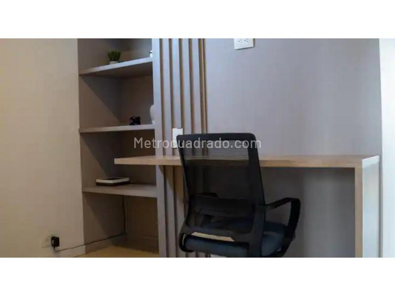 2BR Apartment in Las Palmas with 3 Full Baths, Garage, Pool & Gym - 7