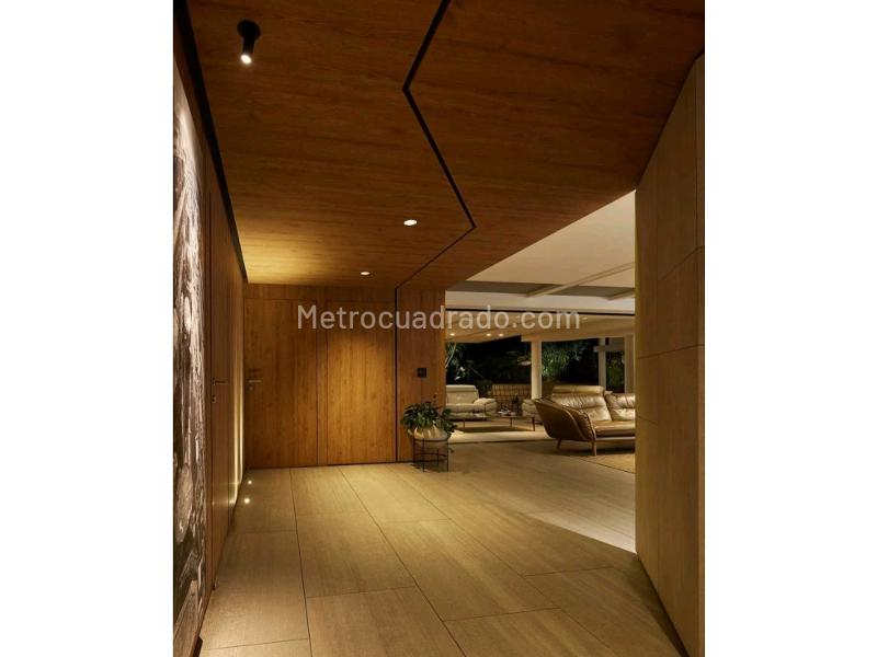 Casa amplia de 4 Alcobas con piscina en Laureles - 5