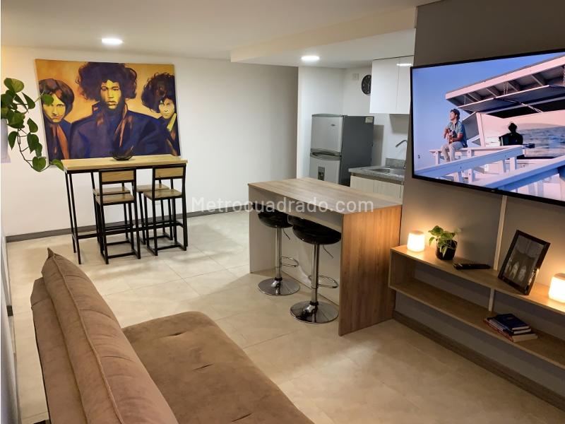 Apartamento Moderno de 3 Alcobas en Belén con Excelente Vista - 2