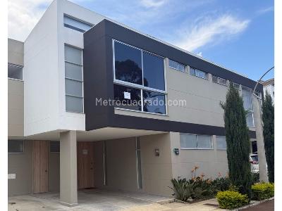 Casa en Arriendo, Llanogrande, Rionegro
