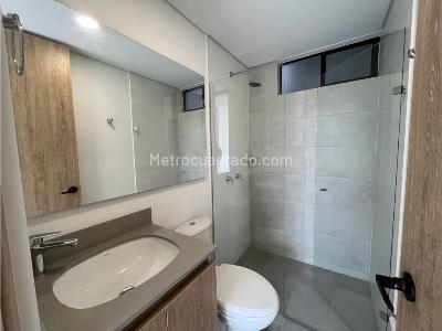 Apartamento de 2 alcobas en venta en San Antonio De Pereira, Rionegro, 76 m² · foto 6 de 9