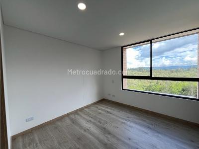 Apartamento de 2 alcobas en venta en San Antonio De Pereira, Rionegro, 76 m² · foto 8 de 9