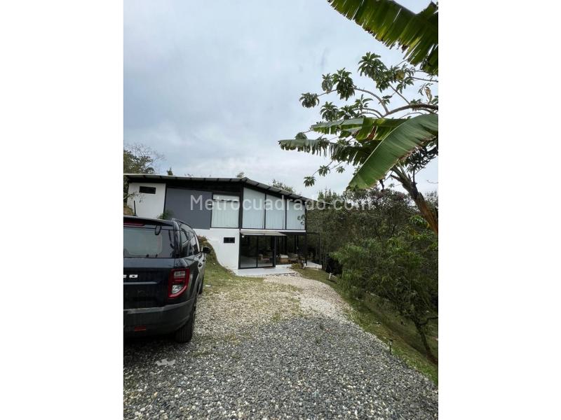 Casa en Arriendo, Llanogrande, Rionegro - 3