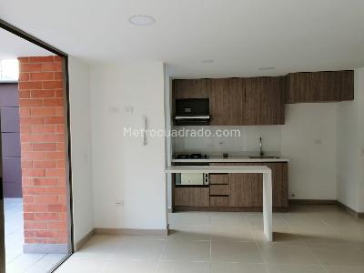 Apartamento en venta en Alto De Las Flores, Sabaneta · foto 14 de 20