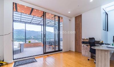 Apartamento de 5 alcobas en venta en Loma De Las Brujas, Envigado, 375 m² · foto 5 de 11