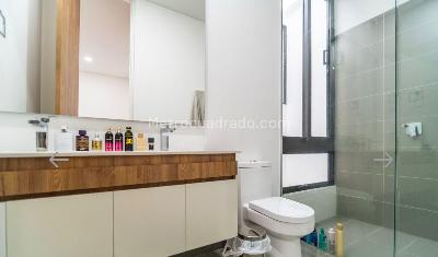 Apartamento de 5 alcobas en venta en Loma De Las Brujas, Envigado, 375 m² · foto 8 de 11