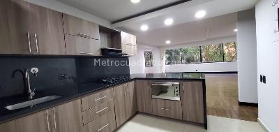 Apartamento de 5 alcobas en venta en La Aguacatala, Medellín, 167 m² · foto 15 de 20