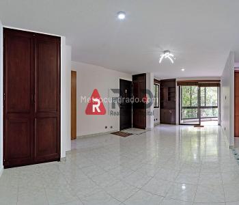 Apartamento en venta en Centenario, Cali · foto 3 de 18