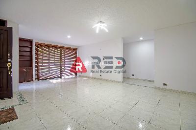 Apartamento en venta en Centenario, Cali · foto 4 de 18