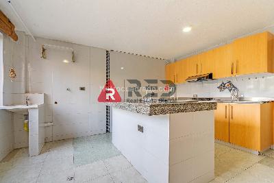 Apartamento en venta en Centenario, Cali · foto 7 de 18