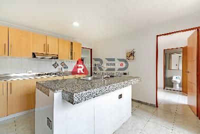 Apartamento en venta en Centenario, Cali · foto 8 de 18
