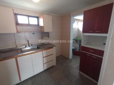 Apartamento en venta en Prados Del Norte, Cali · foto 5 de 18