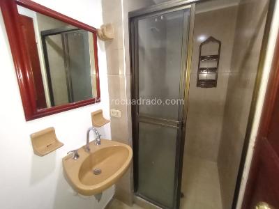 Apartamento en venta en Prados Del Norte, Cali · foto 12 de 18