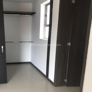Apartamento de 3 alcobas en venta en Valle Del Lili, Cali, 87 m² · foto 4 de 15