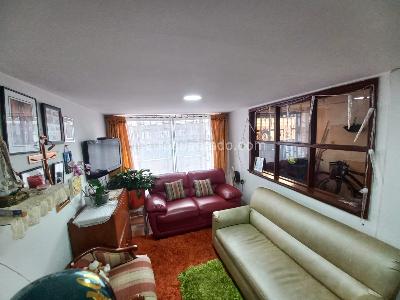 Casa en venta en Versalles, Bogotá · foto 2 de 20