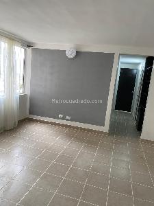Apartamento de 3 alcobas en venta en Ismael Perdomo, Bogotá, 63 m² · foto 3 de 13