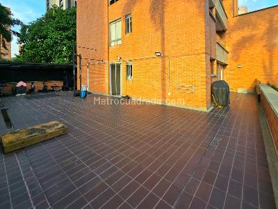 Apartamento de 3 alcobas en venta en La Florida, Medellín, 102 m² · foto 9 de 19