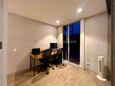 Apartamento de 3 alcobas en venta en La Florida, Medellín, 102 m² · foto 11 de 19