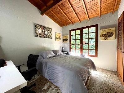 Casa de 4 alcobas en venta en La Sebastiana, Envigado, 194 m² · foto 17 de 20