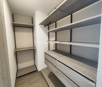 Apartamento de 4 alcobas en venta en Bellavista, Cali, 185 m² · foto 18 de 20