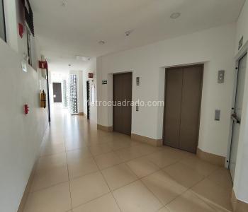 Apartamento de 4 alcobas en venta en Bellavista, Cali, 185 m² · foto 3 de 20