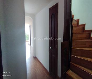 Apartamento de 4 alcobas en venta en Bella Suiza, Bogotá, 167 m² · foto 11 de 20