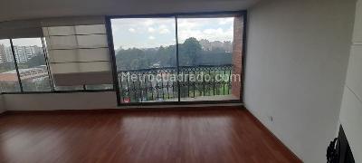 Apartamento de 4 alcobas en venta en Bella Suiza, Bogotá, 167 m² · foto 2 de 20
