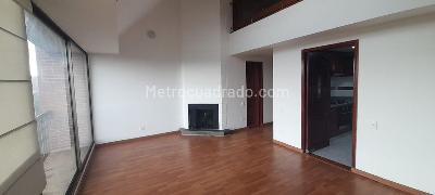 Apartamento de 4 alcobas en venta en Bella Suiza, Bogotá, 167 m² · foto 3 de 20