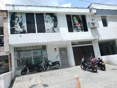 Casa de 5 alcobas en venta en Tequendama, Cali, 392 m² · foto 2 de 20