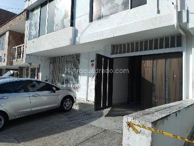 Casa de 5 alcobas en venta en Tequendama, Cali, 392 m² · foto 4 de 20