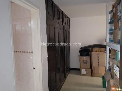 Casa de 5 alcobas en venta en Tequendama, Cali, 392 m² · foto 14 de 20