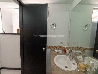 Casa de 4 alcobas en venta en Valle Del Lili, Cali, 158 m² · foto 9 de 20