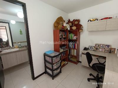 Casa de 4 alcobas en venta en Valle Del Lili, Cali, 158 m² · foto 13 de 20