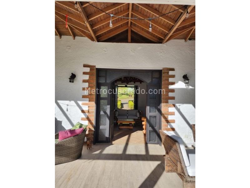 4BR House in El Retiro (5900 m²) - 4