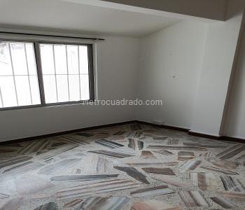 Casa de 5 alcobas en venta en Santa Anita, Cali, 525 m² · foto 2 de 20