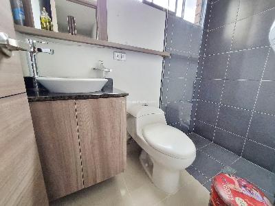 Apartamento de 4 alcobas en venta en Loma De San Julian, Medellín, 105 m² · foto 11 de 14