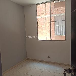 Apartamento de 3 alcobas en venta en Valle Grande, Cali, 46 m² · foto 7 de 9