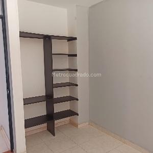 Apartamento de 3 alcobas en venta en Valle Grande, Cali, 46 m² · foto 8 de 9