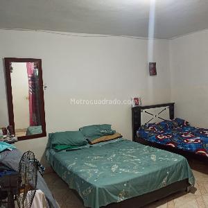 Casa de 5 alcobas en venta en Jorge Eliecer Gaitan, Cali, 140 m² · foto 6 de 8