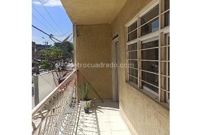 Casa de 5 alcobas en venta en La Floresta, Cali, 243 m² · foto 10 de 17