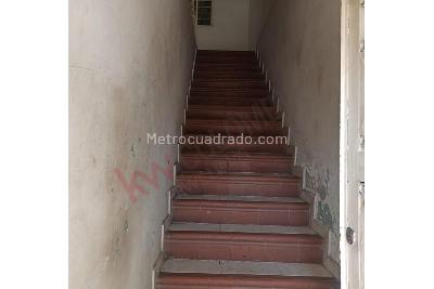 Casa de 5 alcobas en venta en La Floresta, Cali, 243 m² · foto 12 de 17