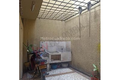 Casa de 5 alcobas en venta en La Floresta, Cali, 243 m² · foto 14 de 17
